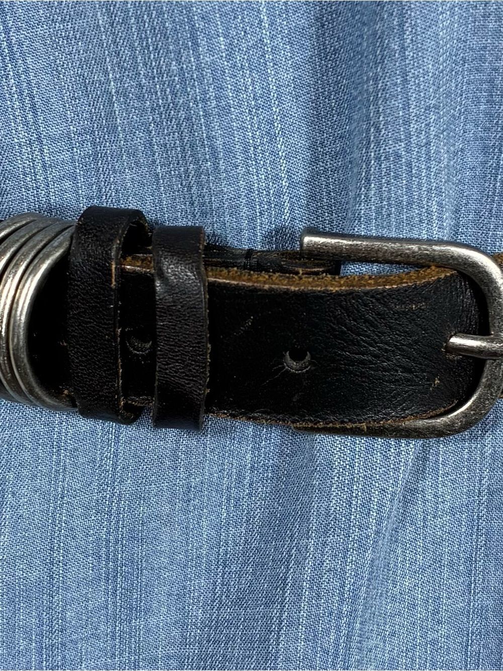 Vntg American Eagle Outfitters women’s belt Sz M black leather silver rings
